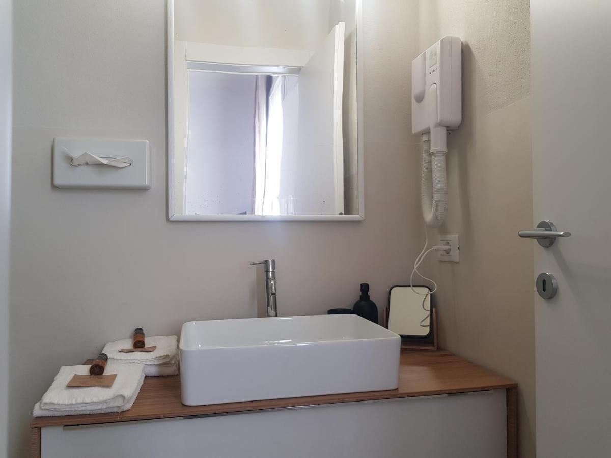 Nuova Porta Dei Musicisti - Locazione Turistica Hotel Verona Exterior foto